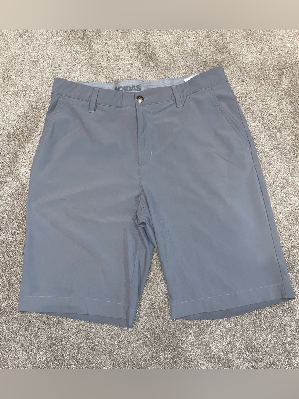 Adidas Ultimate365 Gray 10” Golf Shorts Men’s 32” Stretch